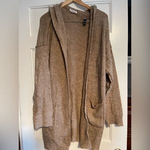 Love this long, hooded sweater wrap! Super cute with a pair of leggings